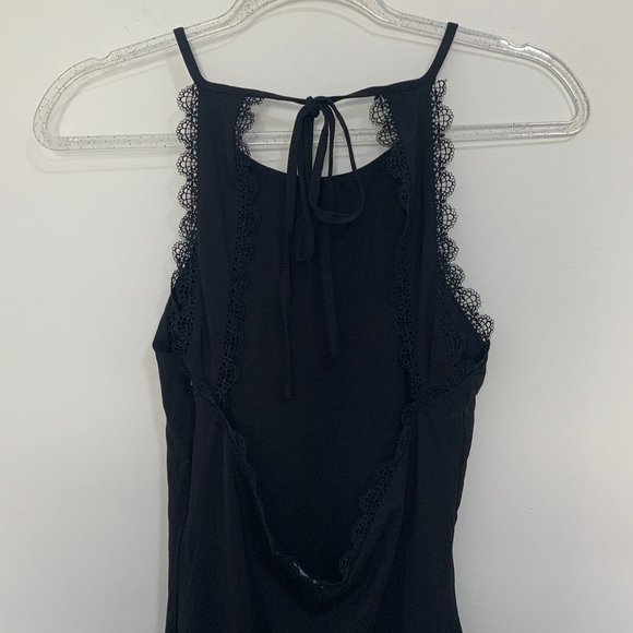 NEW Superdown Lina black open back lace trim dress Size Small - Picture 9 of 11